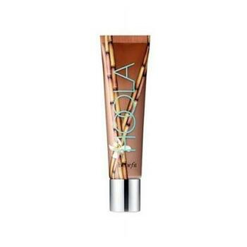 BENEFIT Ultra Plush Lip Gloss Hoola 15 ml  (Lesky na rty)