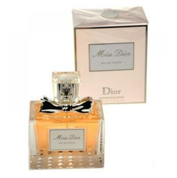 CHRISTIAN DIOR Miss Dior 2011 parfémovaná voda 30 ml