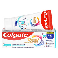 COLGATE Total Junior Zubní pasta pro děti ve věku 7 - 12 let 50 ml