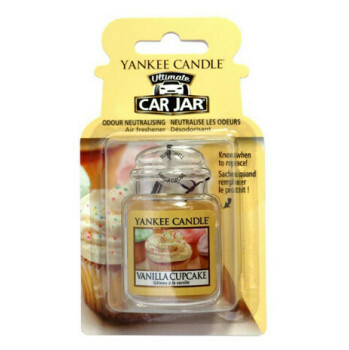 YANKEE CANDLE Luxusní visačka do auta Vanilla Cupcake 1 kus