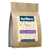 NUTRI HORSE Snack Herbs pro koně 600 g