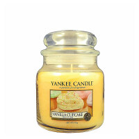 YANKEE CANDLE Vanilla Cupcake Classic střední 411 g