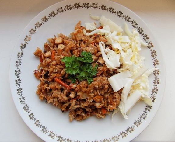 Zdravé vaření: Smažená rýže s arašídy